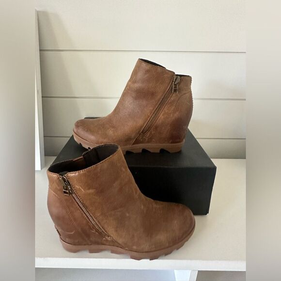 Sorel Joan of Arctic II Zip Wedge Boots - Picture 2 of 11